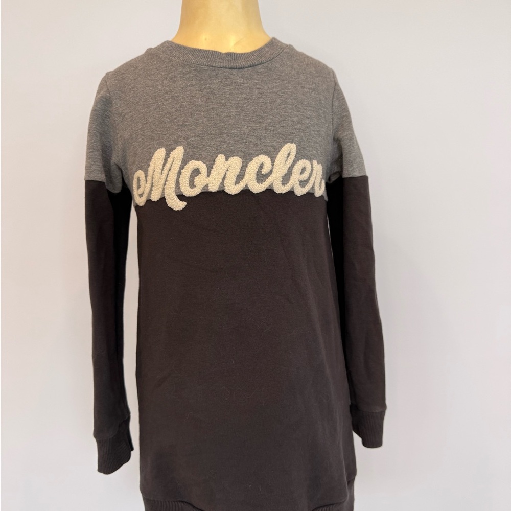 Moncler Kids Two-Tone Gray and Black Sweatshirt